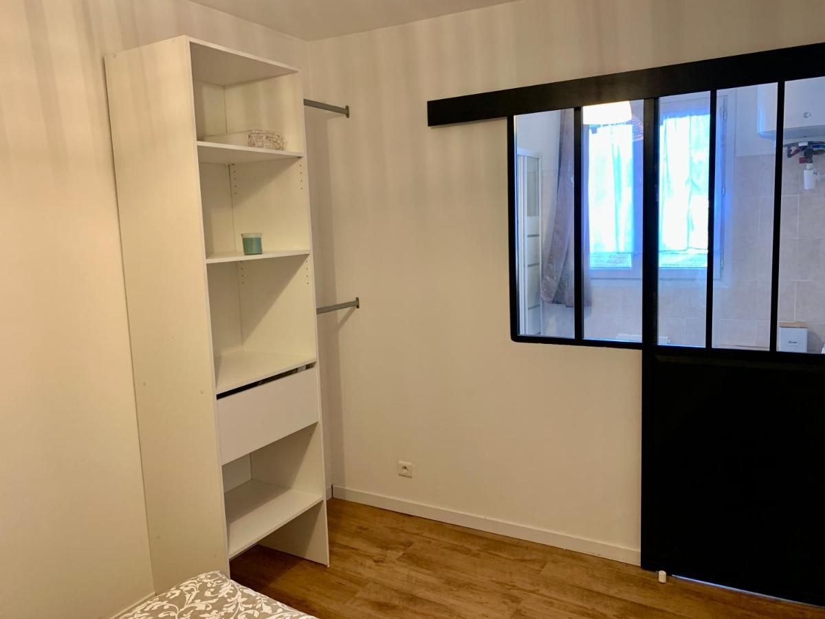 Superbe Appartement Avec Parking Gratuit Sur Place Saint-Denis  Kültér fotó