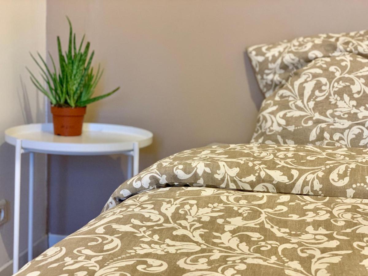 Superbe Appartement Avec Parking Gratuit Sur Place Saint-Denis  Kültér fotó
