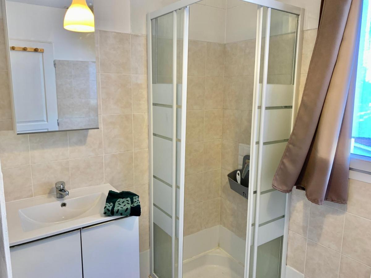 Superbe Appartement Avec Parking Gratuit Sur Place Saint-Denis  Kültér fotó